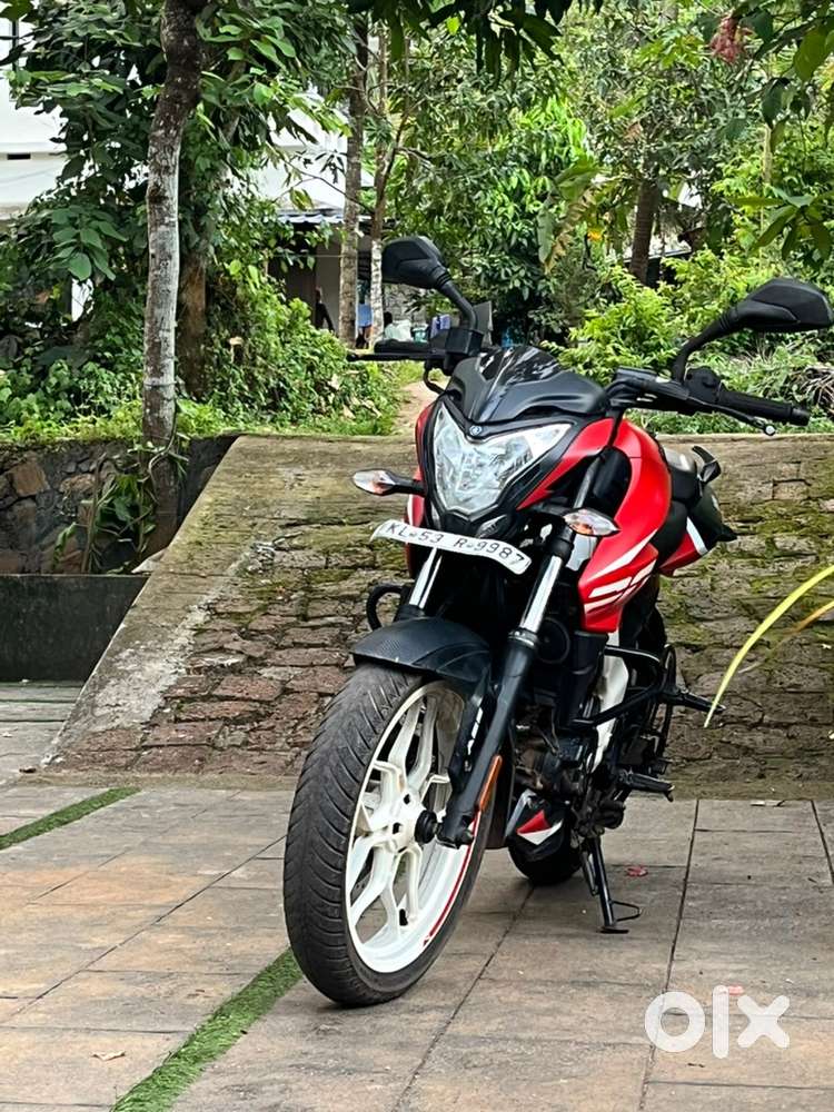 Good condition ns 200