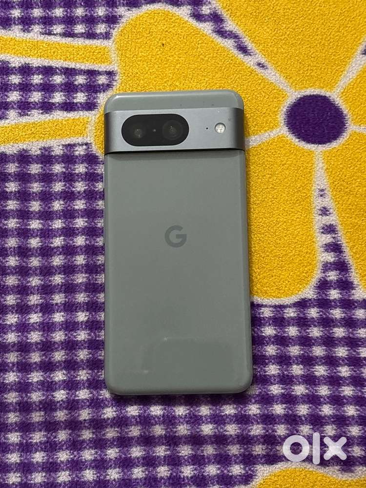 6 Months Old  Google Pixel 8 – 256 GB  Full Box + Accessories