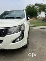 Mahindra XUV500 2017