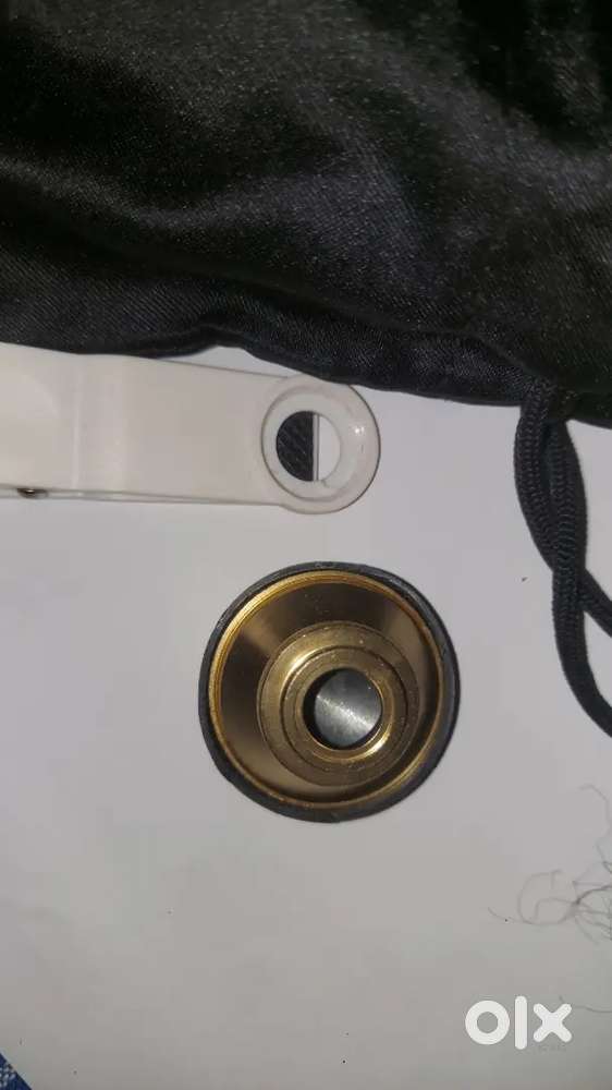 Prosumer lens for mobile photography