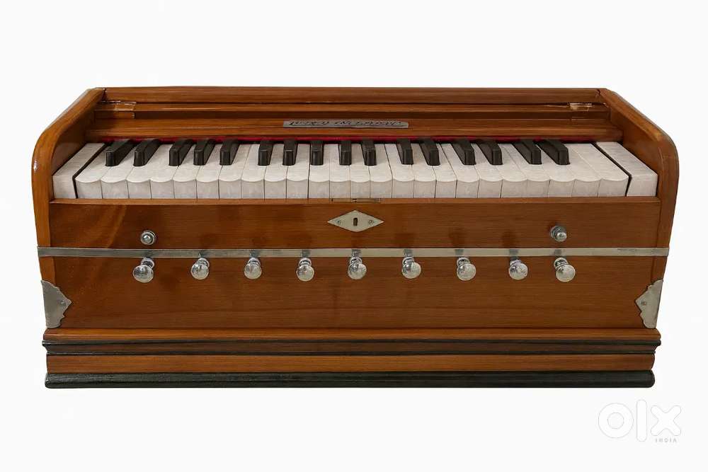 World class harmonium available at Gtbmusicals