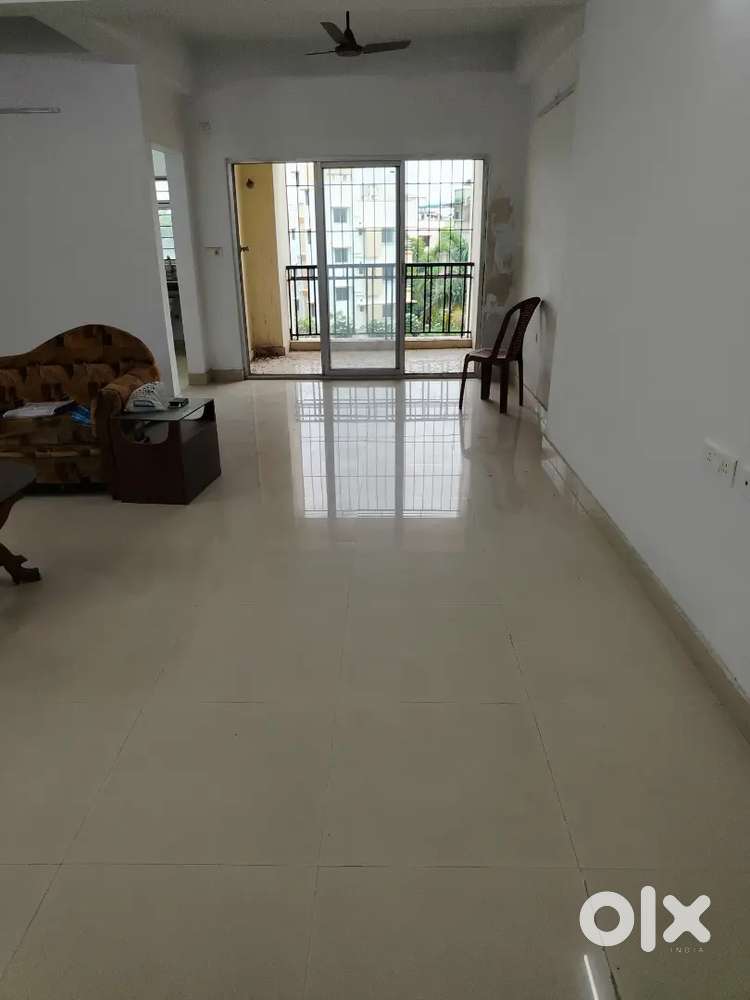 Flat Sale At 1.82 Crore