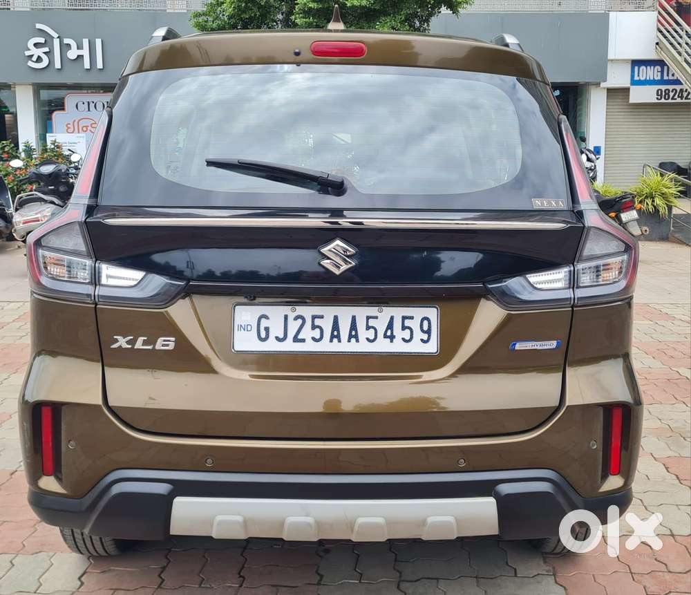 Maruti Suzuki XL6 1.5 Alpha MT, 2022, Petrol
