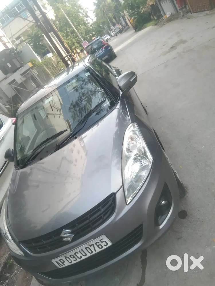 Maruti Suzuki Dzire 2013 Petrol 72000 Km Driven