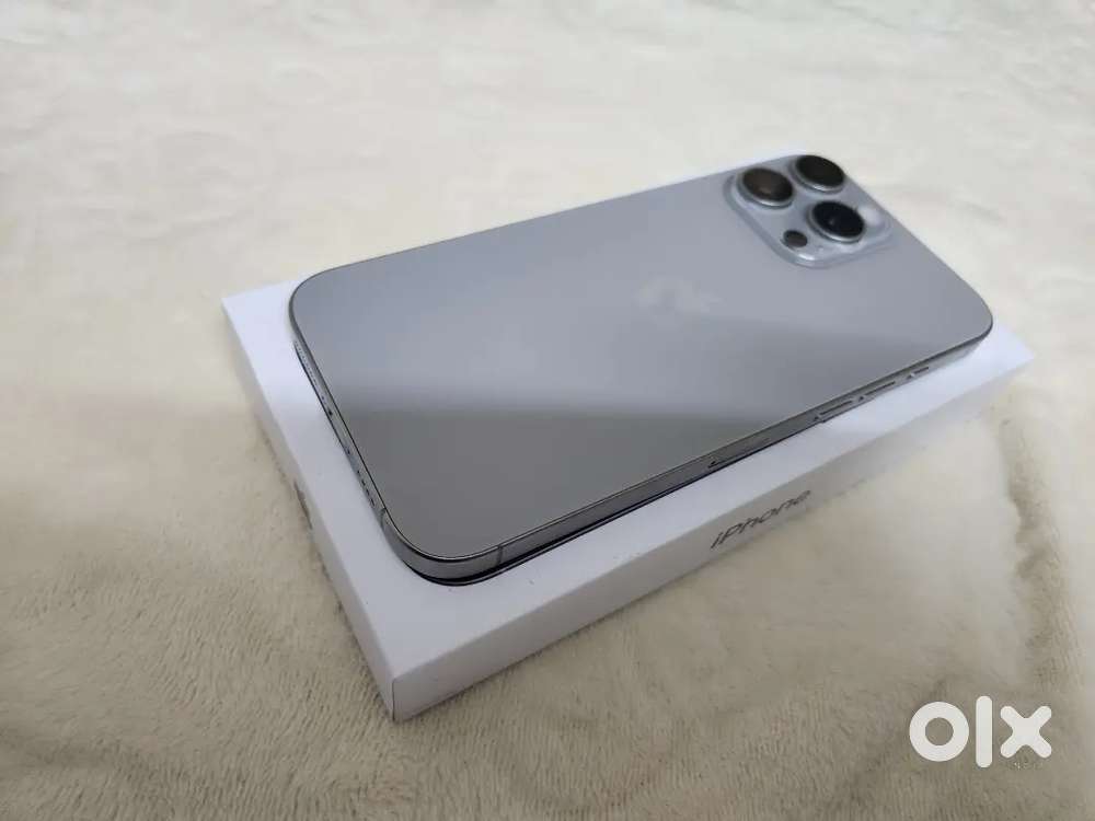 Republic day offers on iphone 16 super quality refurb models