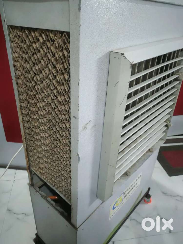 Room cooler metal body heavy crompton greaves brand