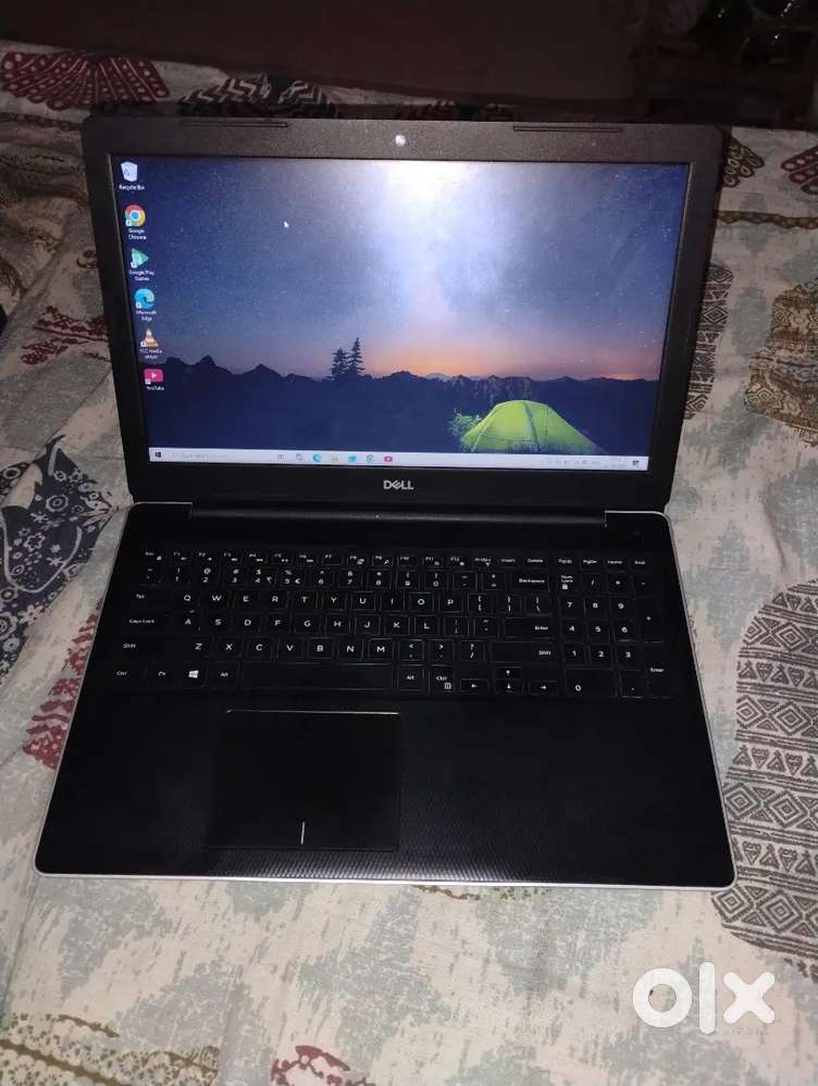 Dell Inspiron 3585   AMD Ryzen 3 2300U with radio vega mobile gfx