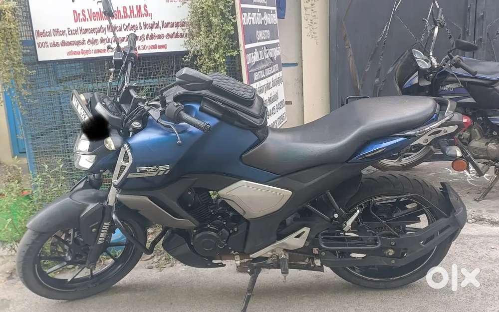 YAMAHA FZS V3 Well conditioned vehicle with single owner