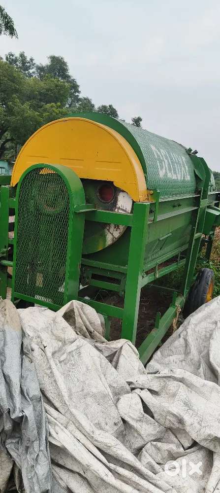 Thressor machine 5 fan