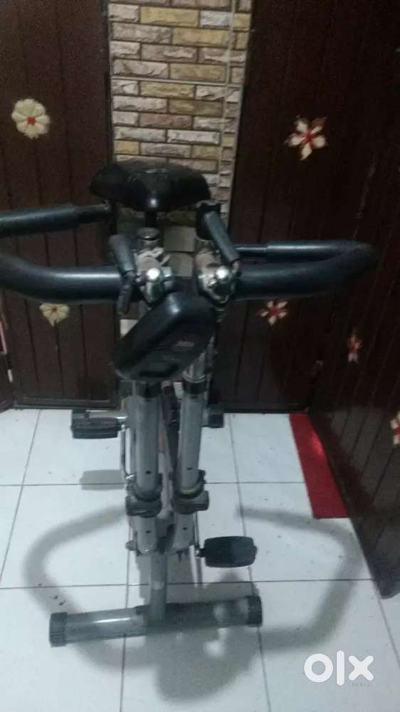 Gym Cycle with peddle working repair needed.