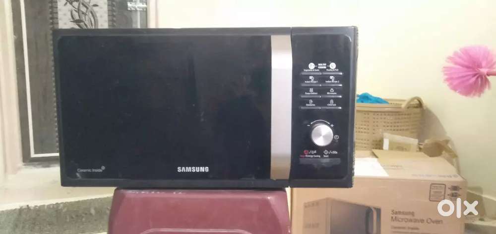 Samsung Microwave oven 23L