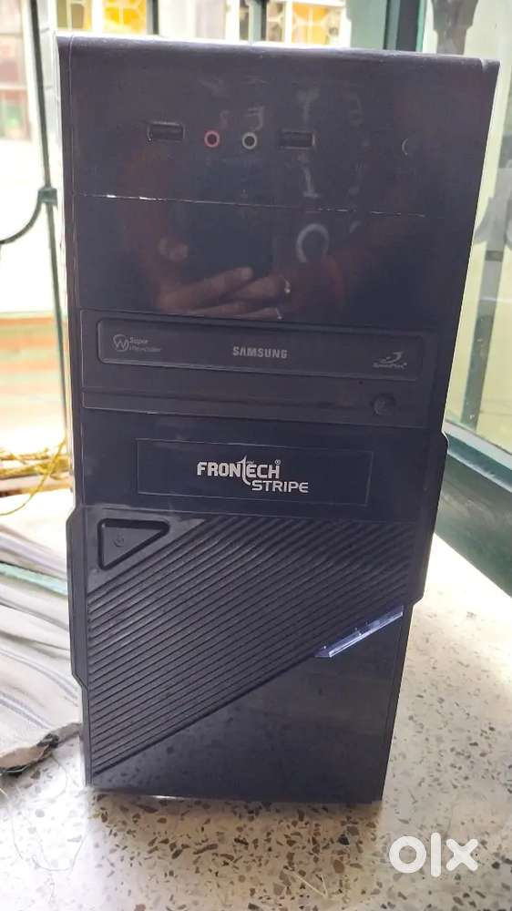 Only 2 years old fully working computer