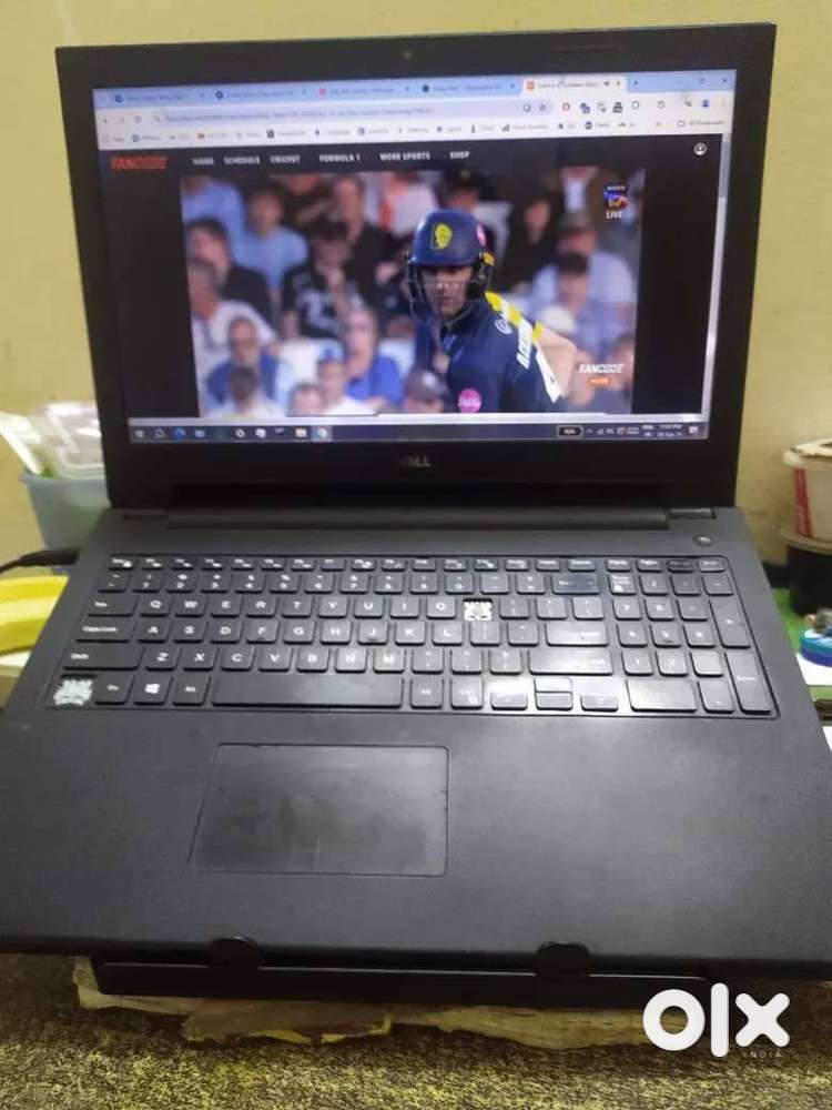 Dell Inspiron 15.6 i5 laptop with 1 TB hdd, i5 processor