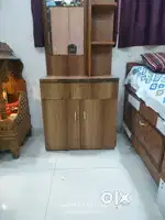 Dressing table with good condition on urgent basis