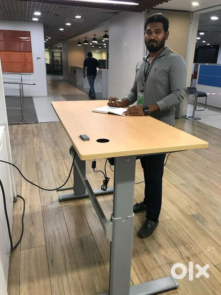 Height adjustable Table or Sit To Stand TABLE