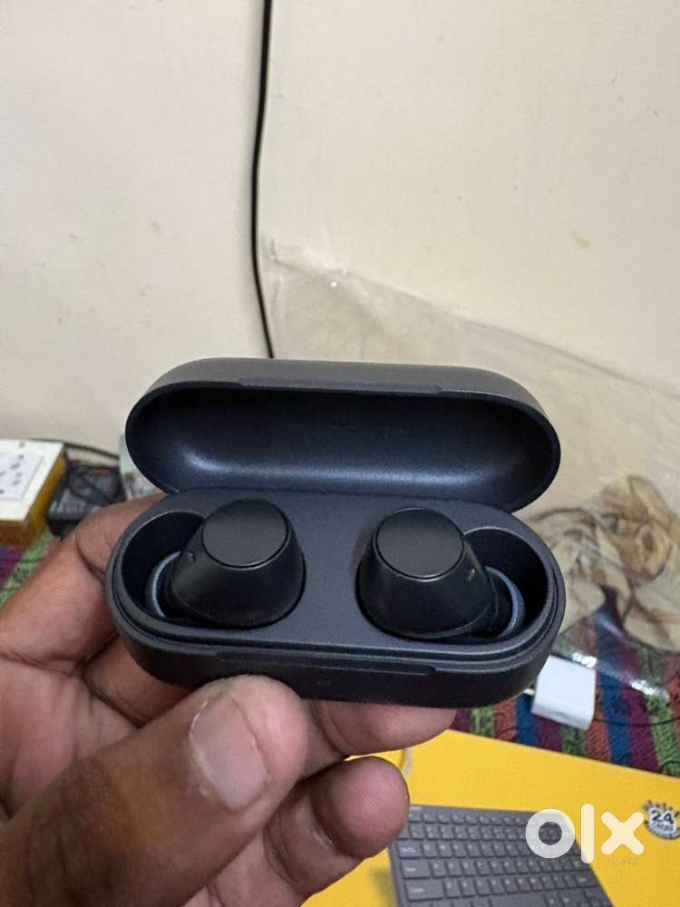 Sony buds with good condition