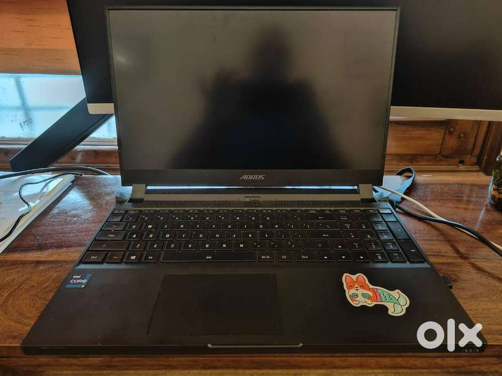 Gaming Laptop: AORUS 15P (Intel 11th Gen) Mfg: 2021 Aug Sparingly used