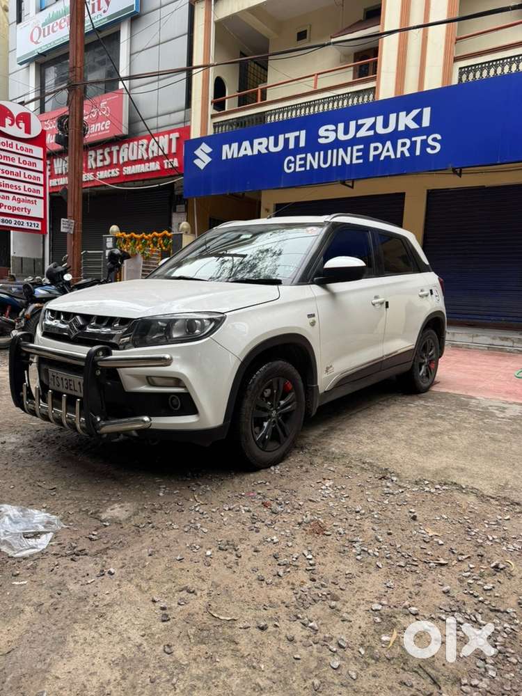 Maruti Suzuki Brezza Zdi Automatic 2018 showroom track