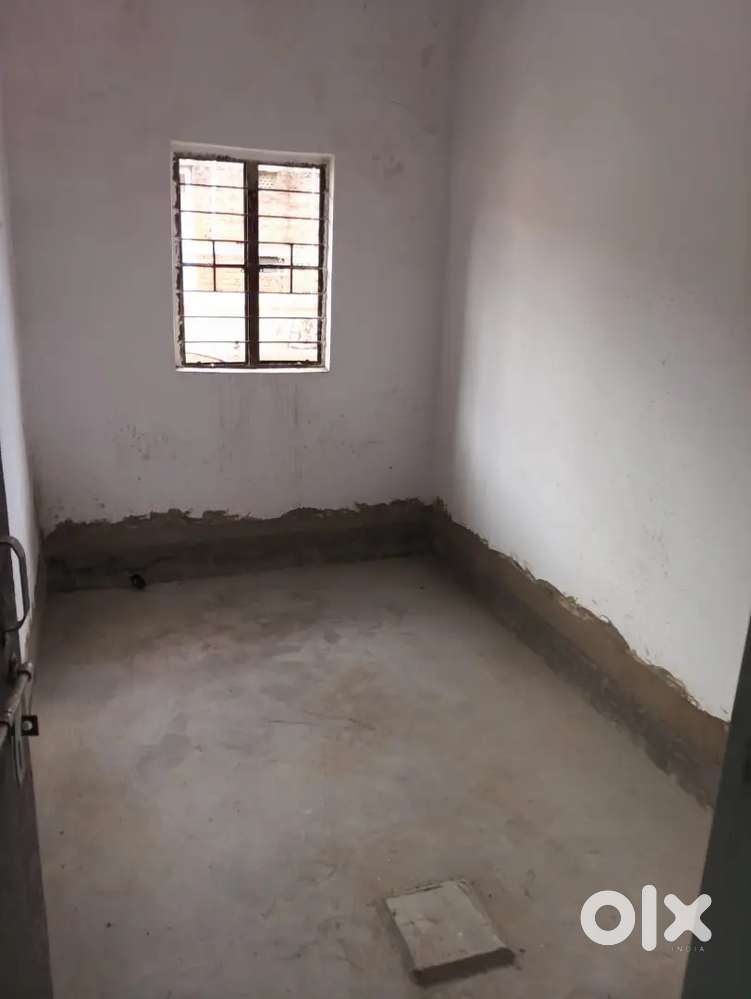 Room for rent (main road saraidhela thana more)