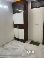 1 bhk flat nearby metro free 200 electricity units