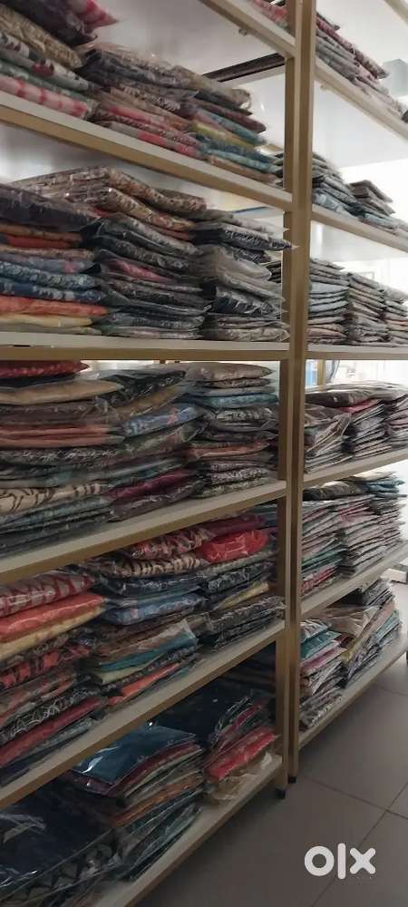 Sales girls and tailors for our boutique