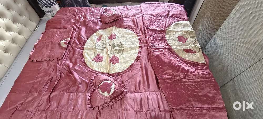 Satin Bedsheet with blanket with 2 pillow cover and 2 heart pillows