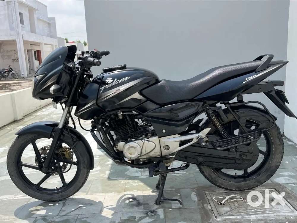 Pulsar 150, Model-2015
