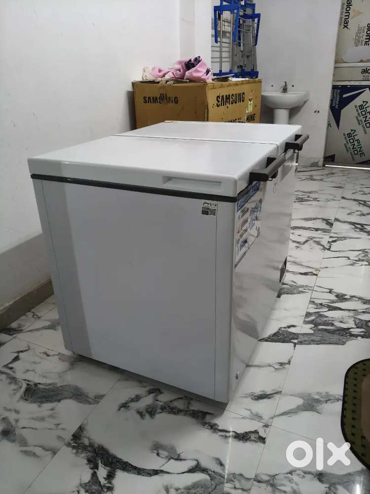 Deep fridge