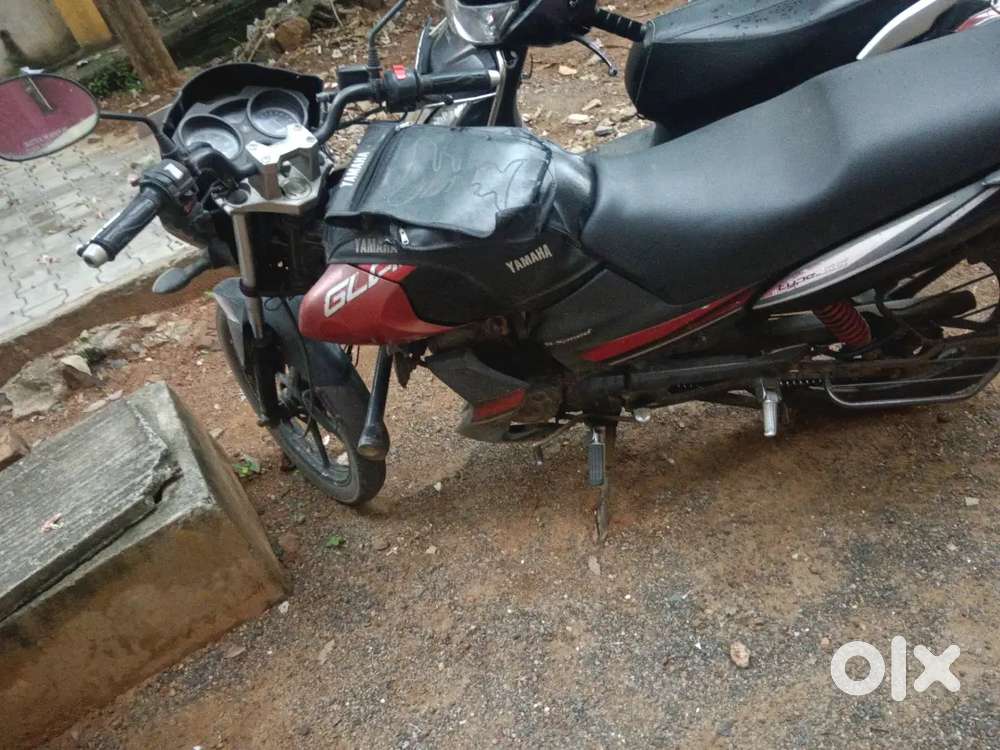 Good running condition yamaha bike sales at 20000