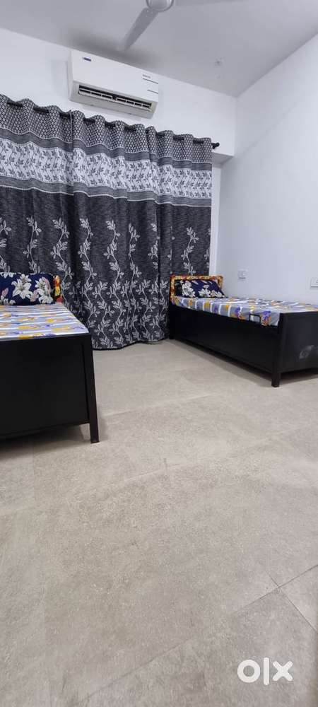 Double sharing boys pg Andheri West near railway station walking