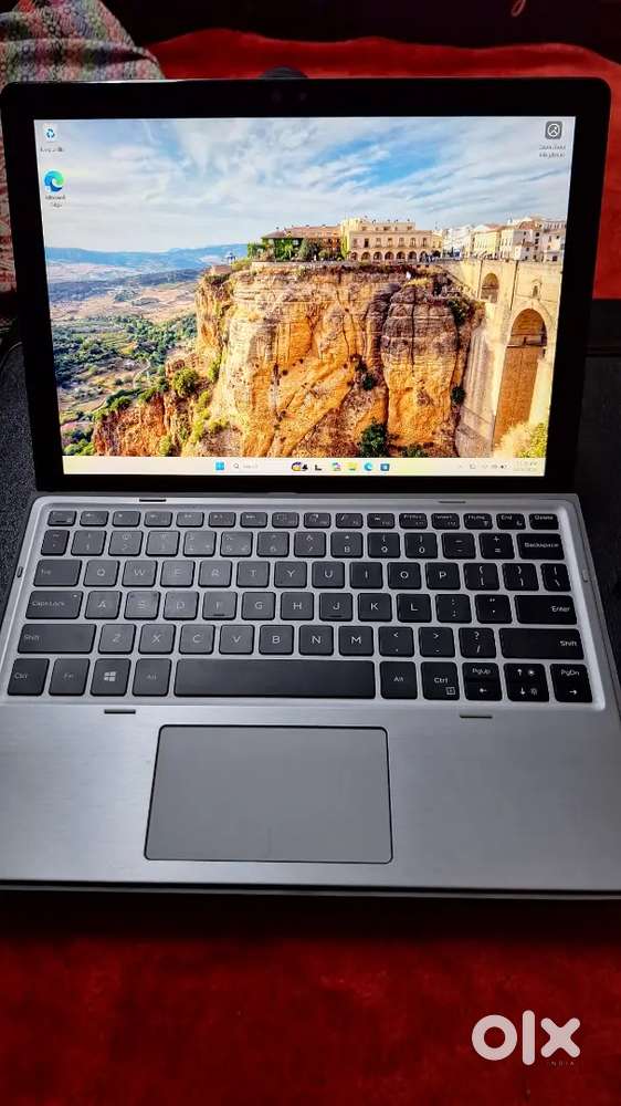 Dell latitude 7200 2 in 1 touchscreen