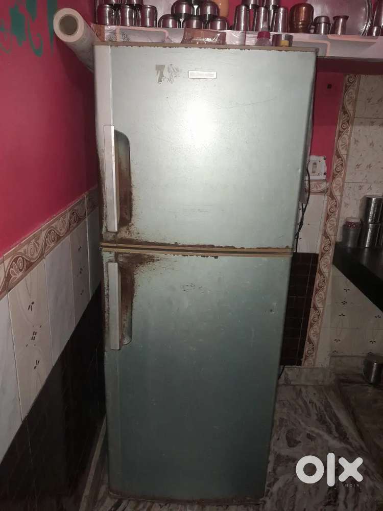 Electrolux refrigerator