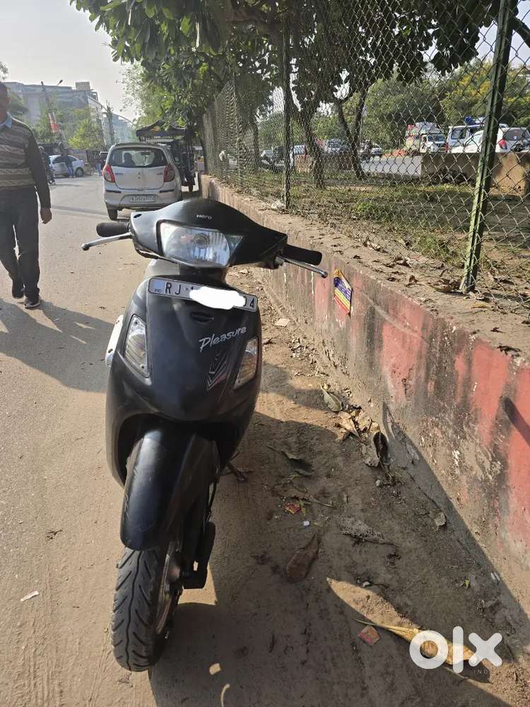 Hero Honda Pleasure 2009