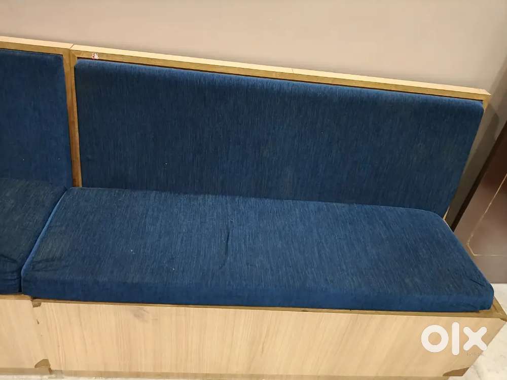 Office box sofa set or seating bench with storage
