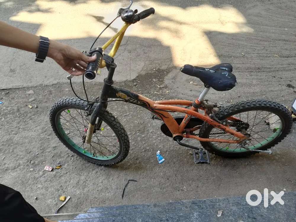 Good condition 20inch New tyres only Break issue