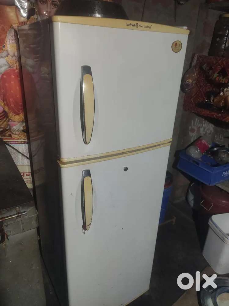 Refrigerator . Freezer LG