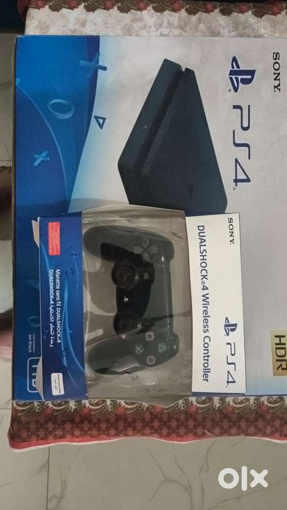 Play Station 4