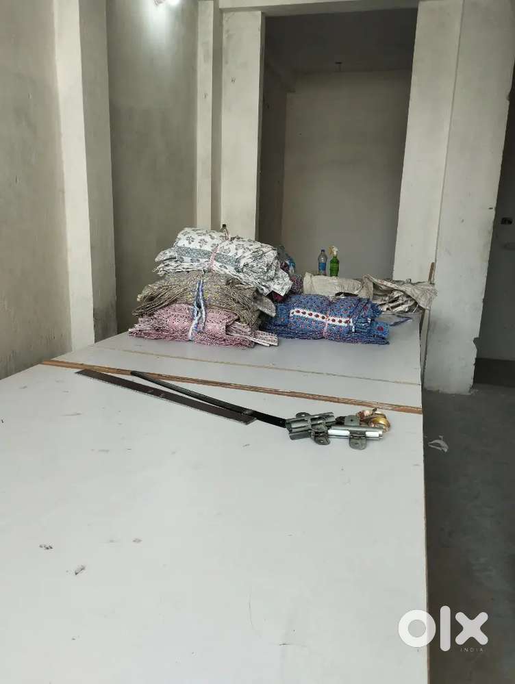 Tailors for garments