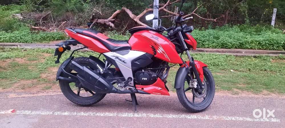 TVS Apache 160 4v