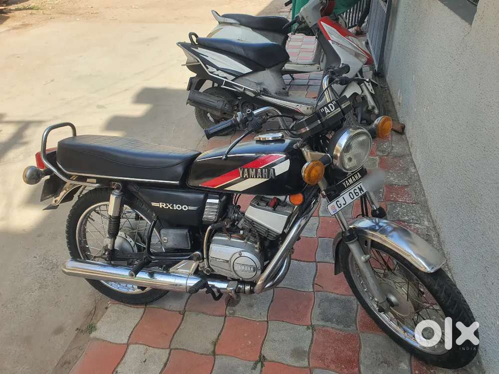 Yamaha RX 100