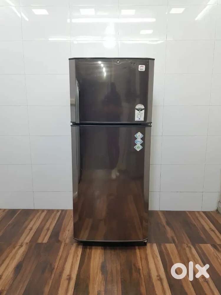 Godrej double door crom finishing 250ltrs fridge working condition sjs