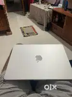 Urgent sell apple air m2
