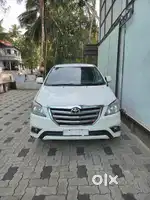 Toyota Innova 2.5 G (Diesel) 7 Seater BS IV, 2009, Diesel