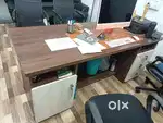 Office boss table 25000
