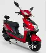 2 month old komaki 5 battrys scooter