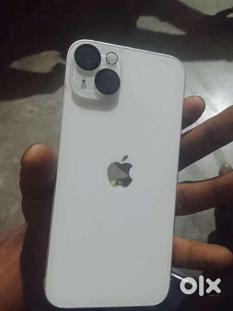 Iphone 15 plus 8 gb ram 128 gb rom