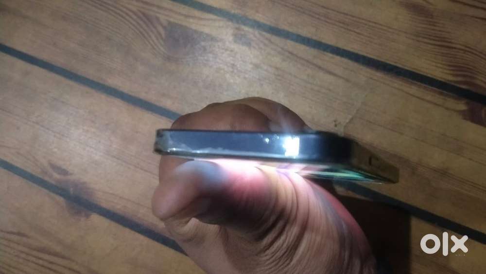 (12 mini )Mint condition all part are original 128 gb