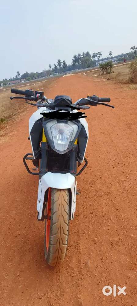 Ktm duke 200