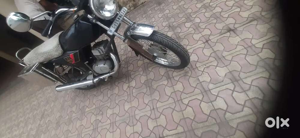 Suzuki max 100