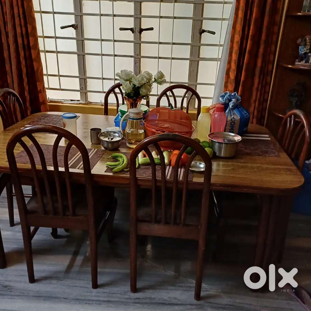 Grab pure teak wood made furniture only at rupees 35000.